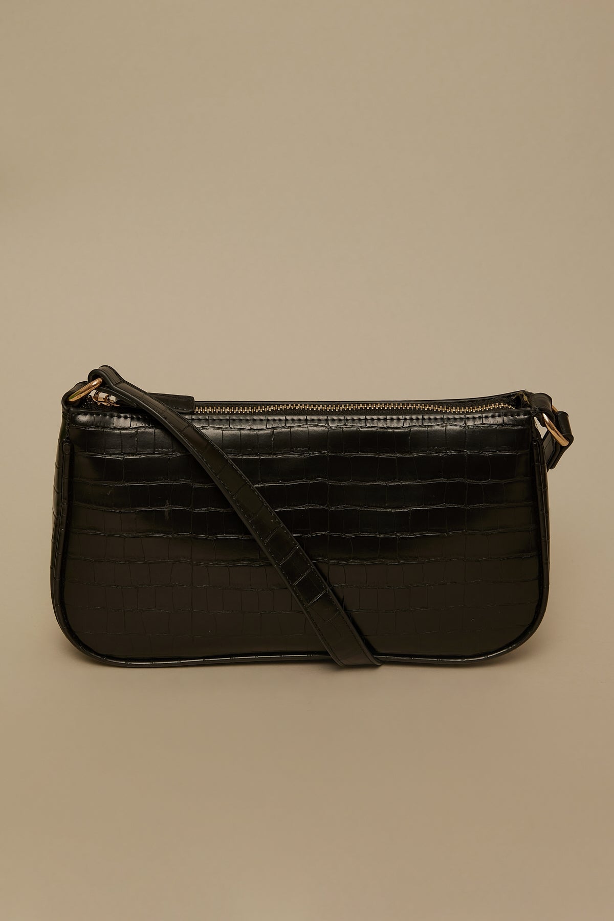 Token 90's Shoulder Bag Black