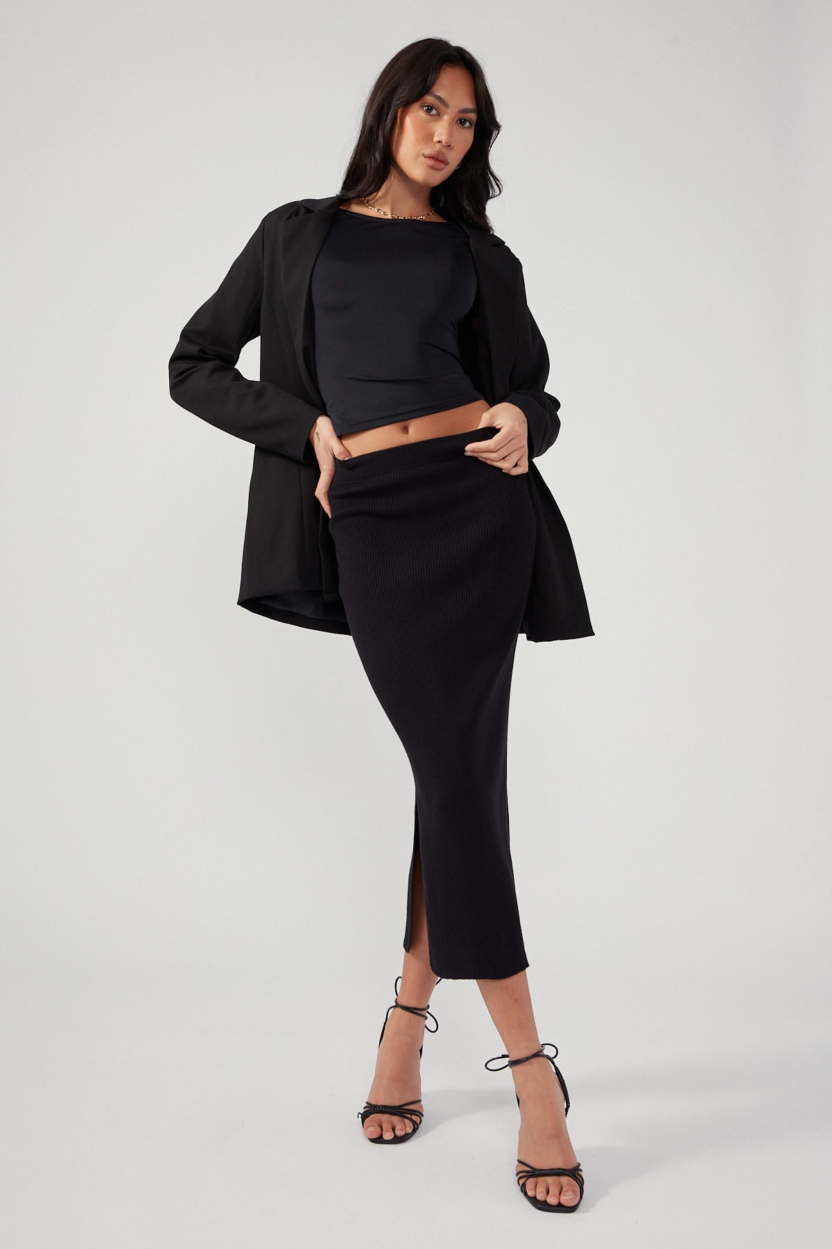 Perfect Stranger Drea Knitted Midi Skirt Black