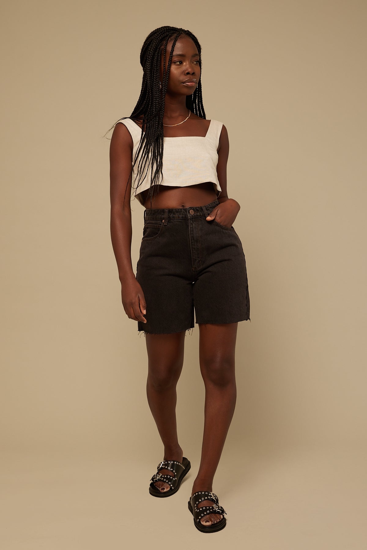 Abrand A Carrie Short Black Box