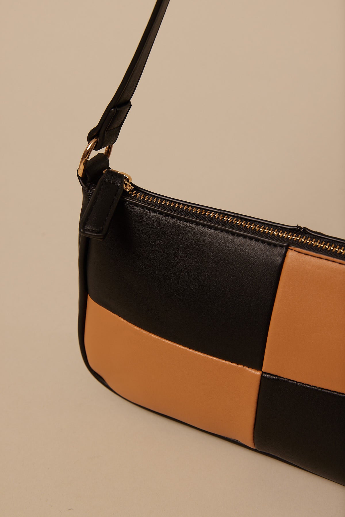 Token Colour Block Shoulder Bag Multi