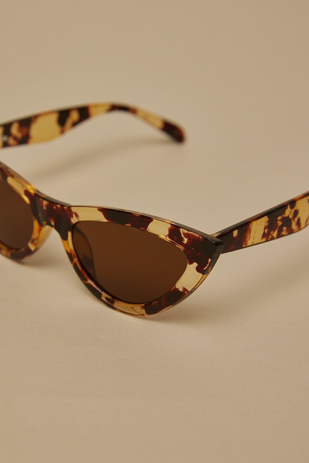 Reality Eyewear Kiss Kiss Honey Turtle