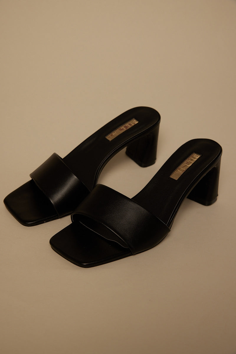 Billini Marlo Black