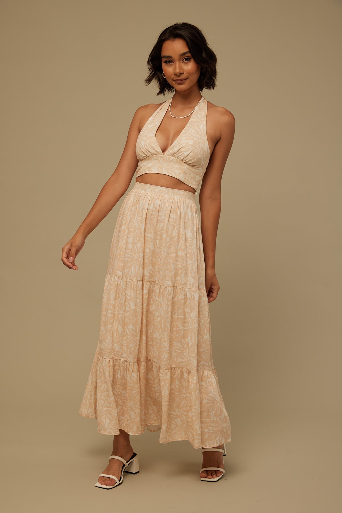 Perfect Stranger Palm Breeze Linen Tiered Maxi Skirt Cream Print