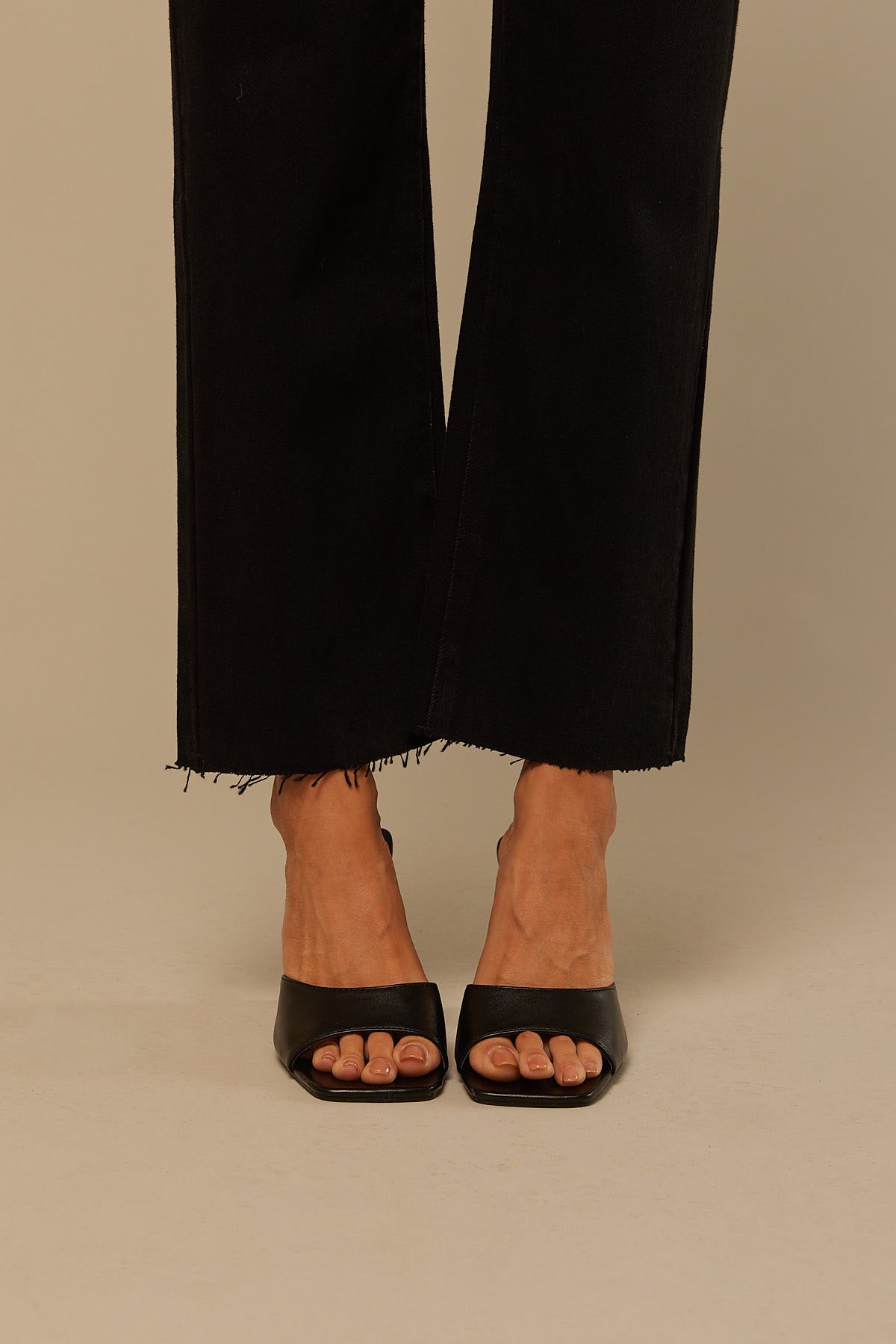 Billini Quinn Black