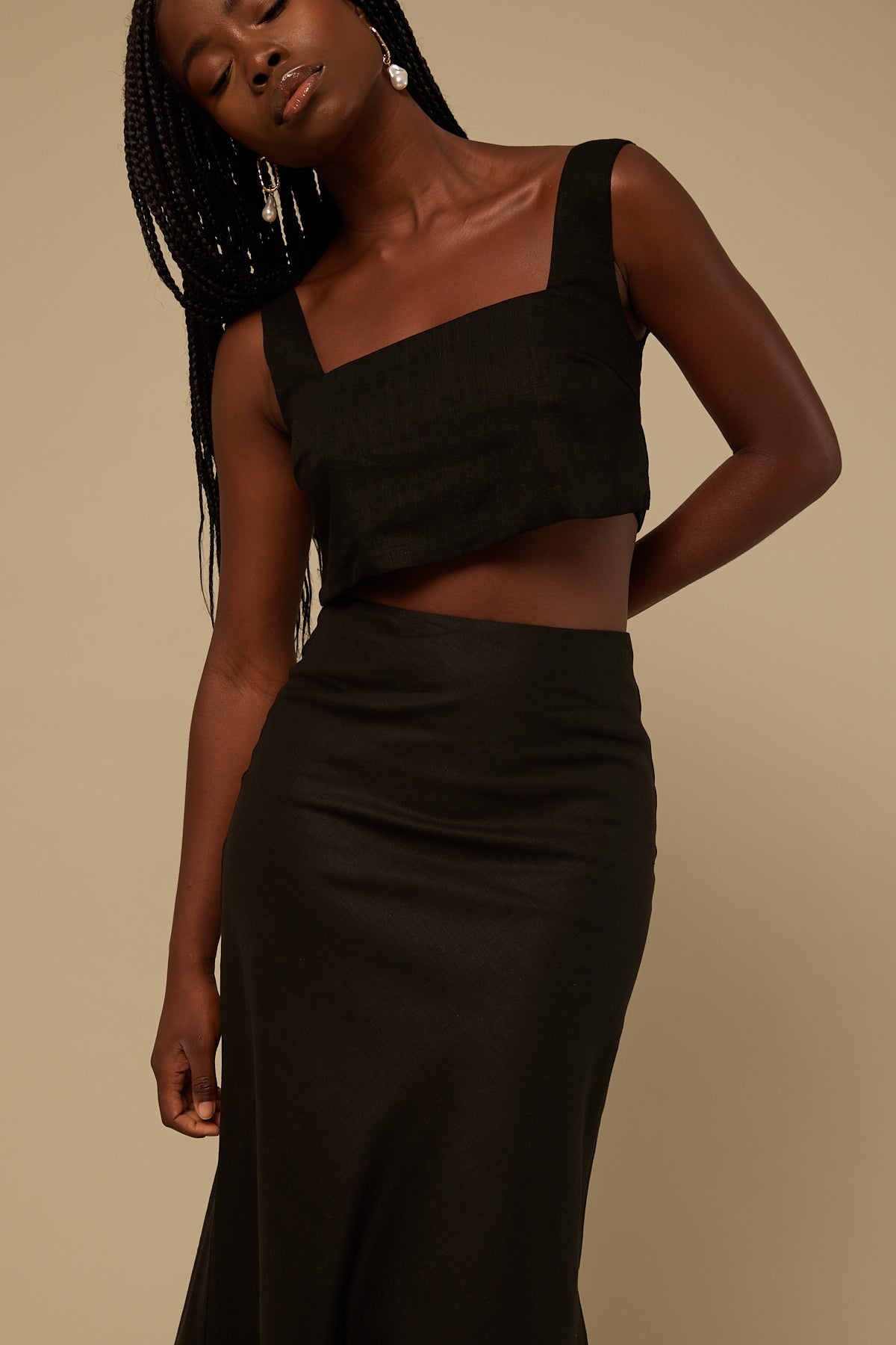 Perfect Stranger Primrose Midi Skirt Black