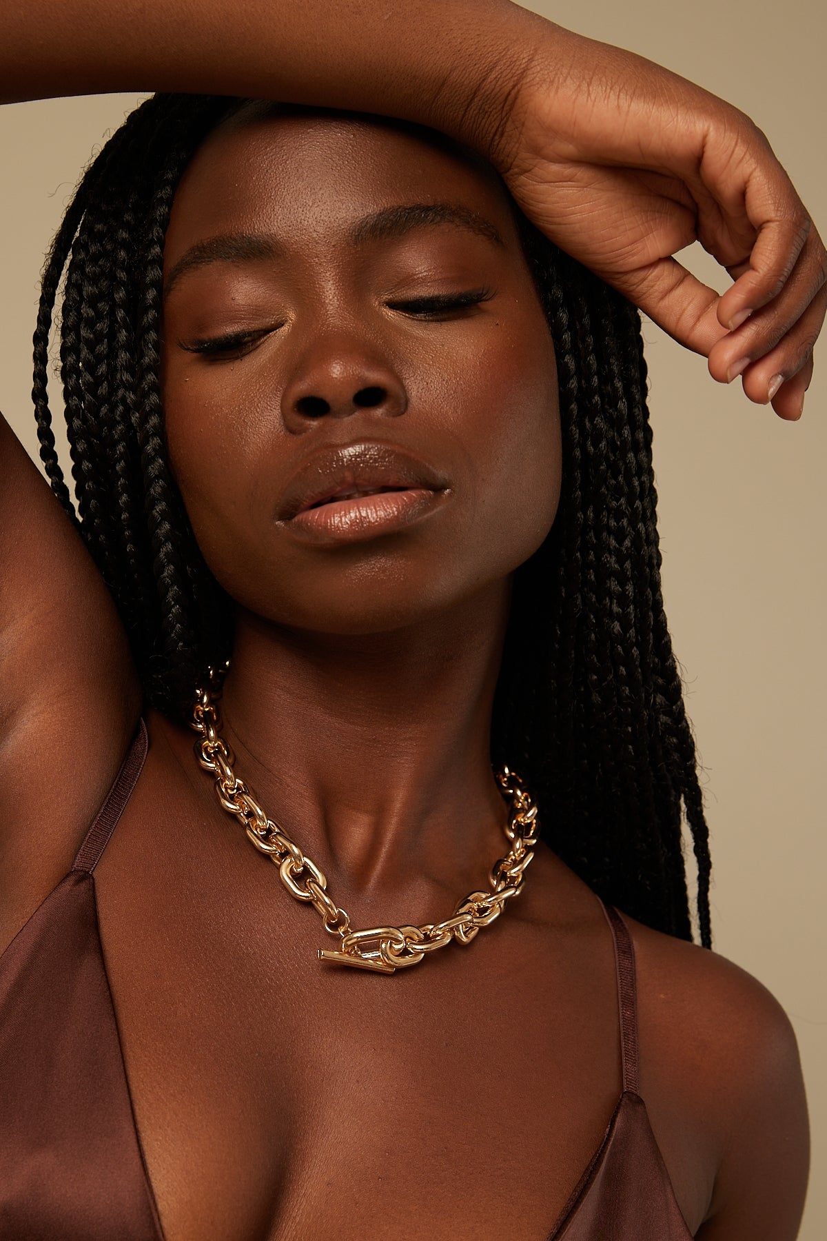 Token Chain Chunky Necklace Gold