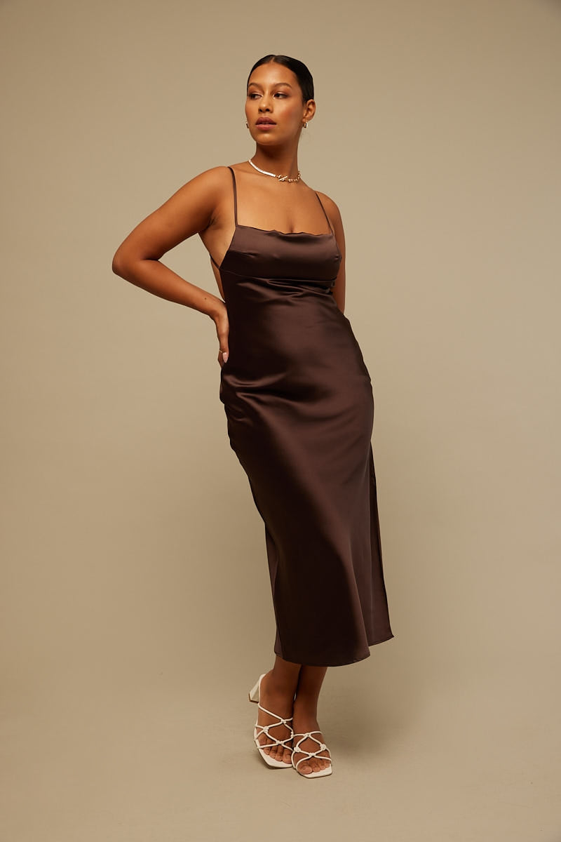 Perfect Stranger Madison Maxi Dress Mocha
