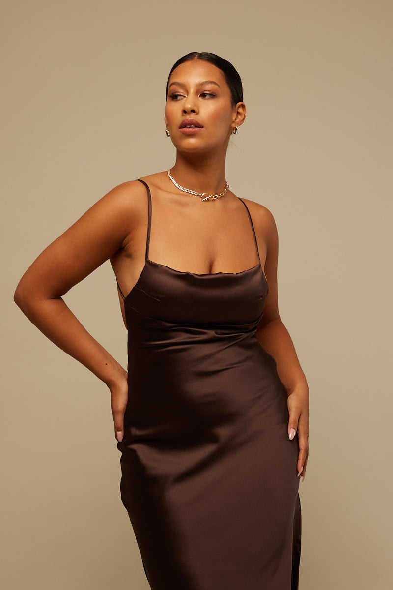 Perfect Stranger Madison Maxi Dress Mocha