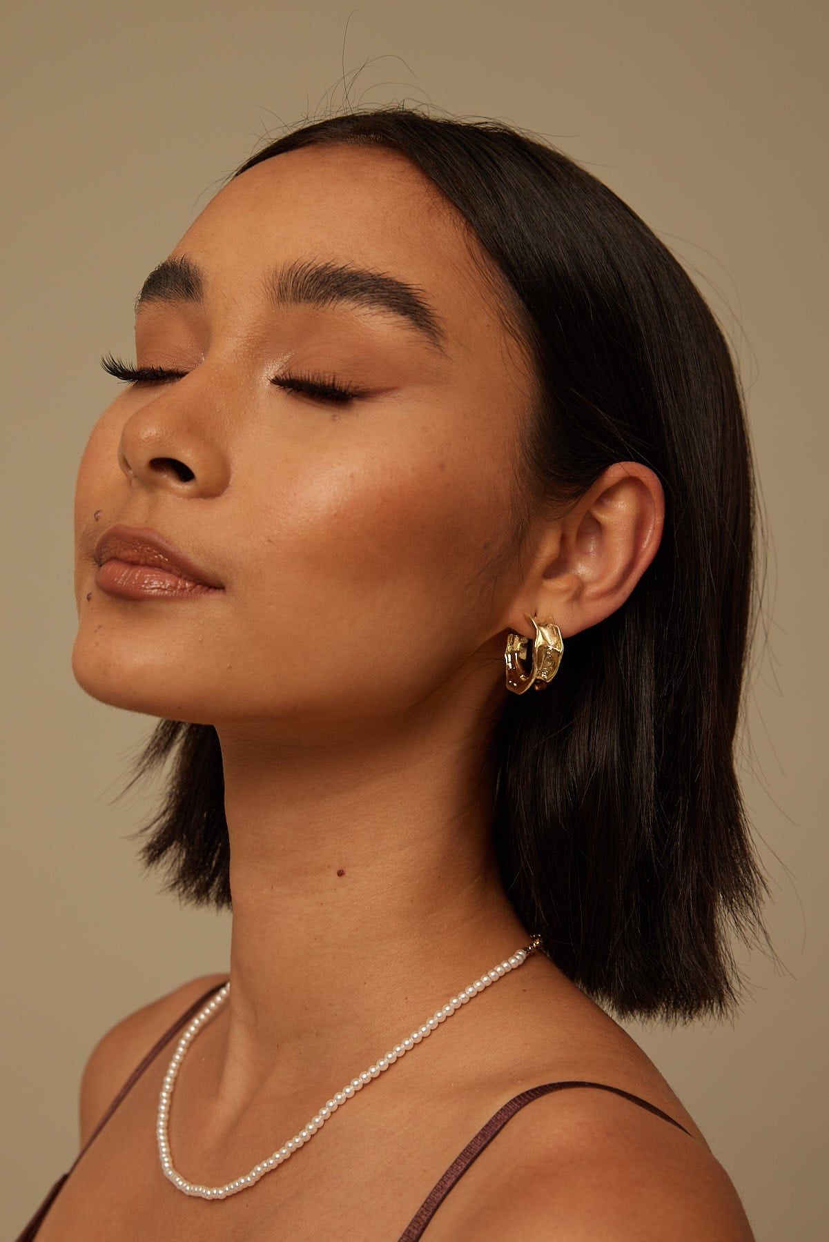 Token Melted Gold Wide Hoop Earring Gold