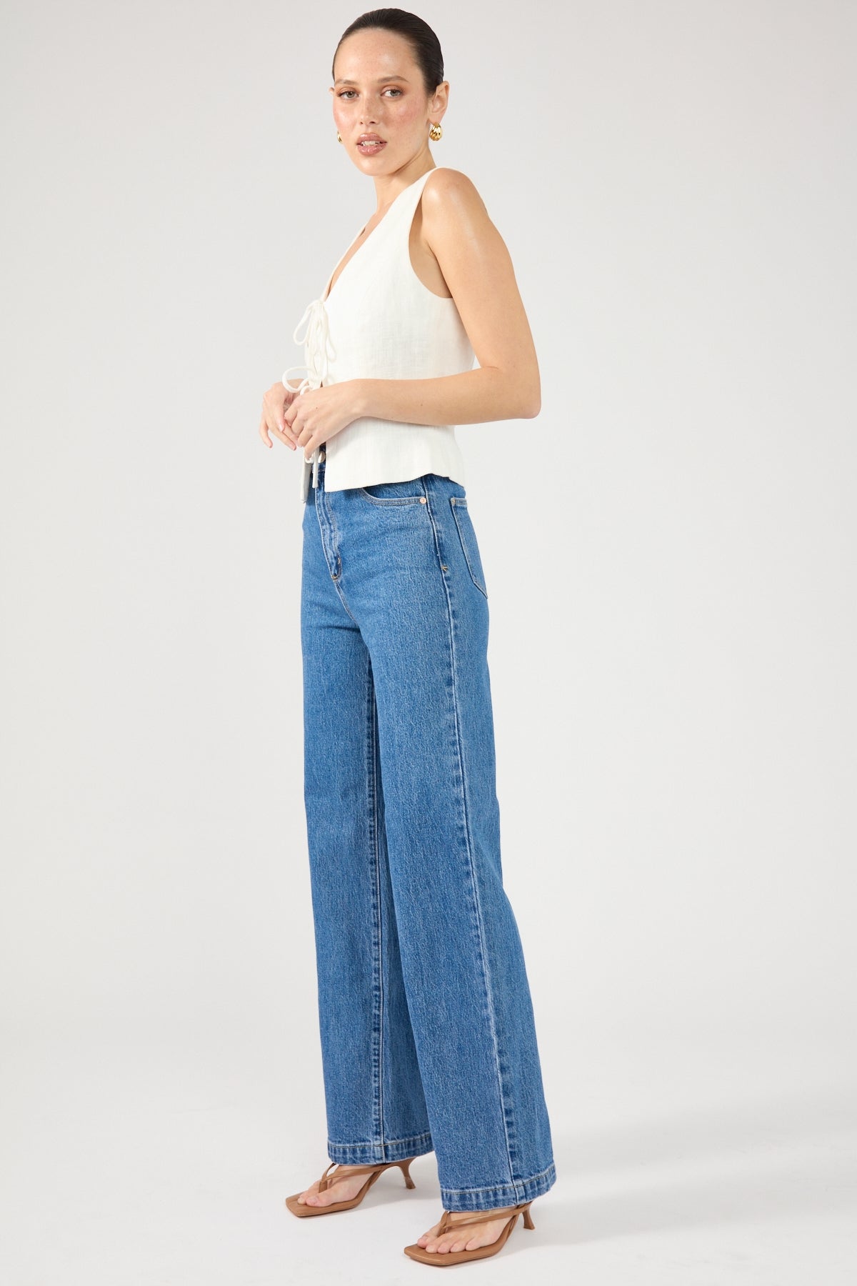 Abrand A 94 High Waisted Wide Jean Chantell Organic