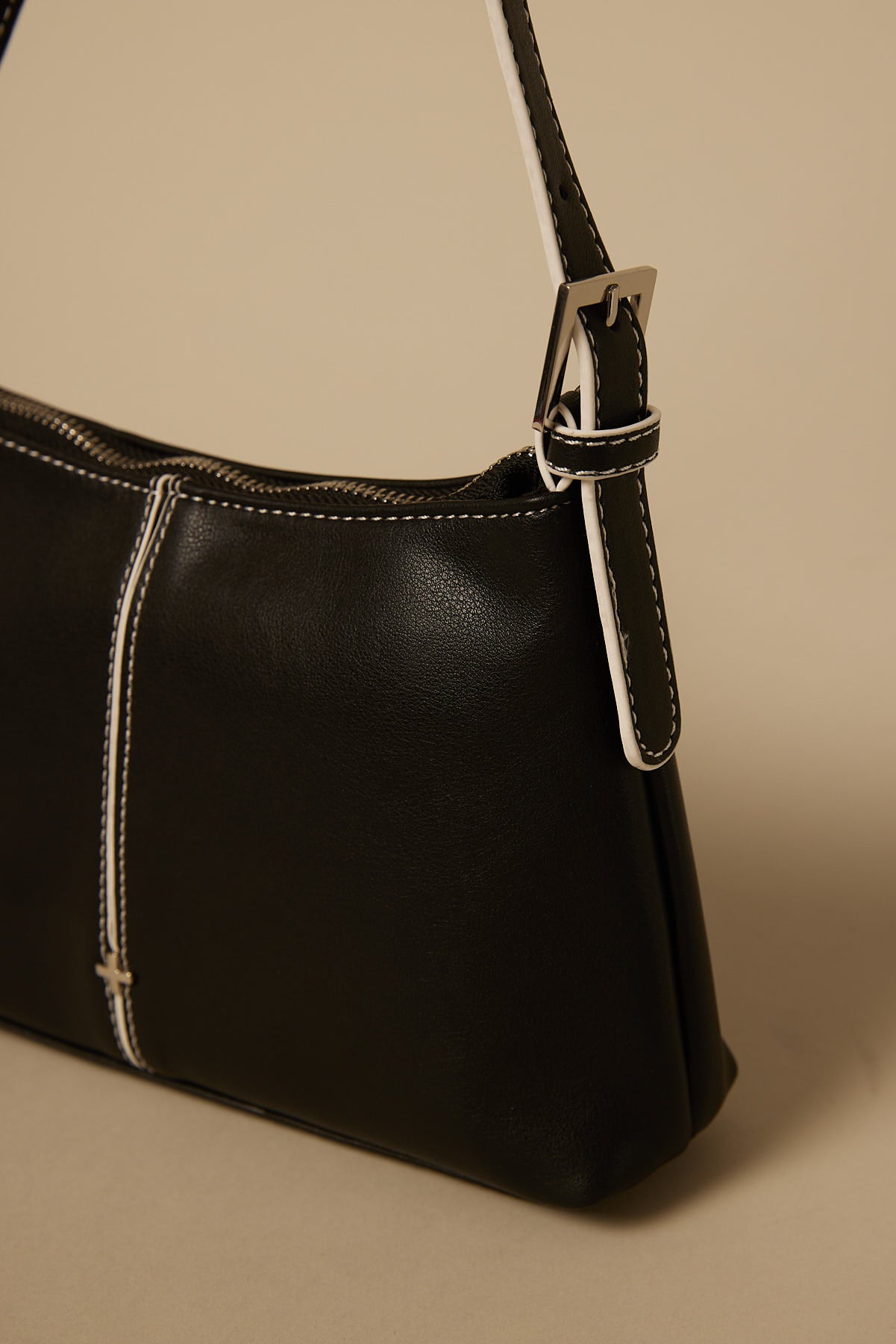 Peta + Jain Ariel Black Silver