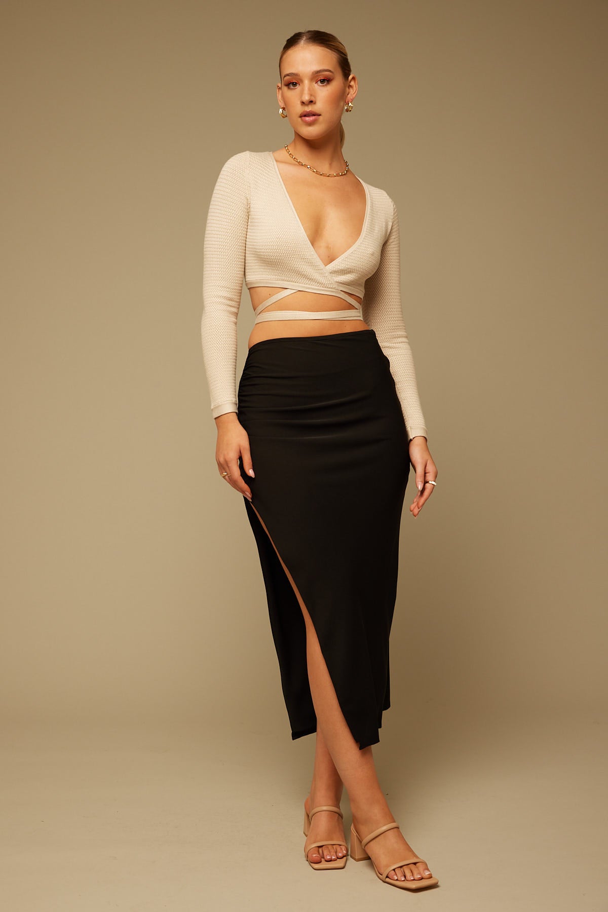 Perfect Stranger Rouched Side Midi Skirt Black