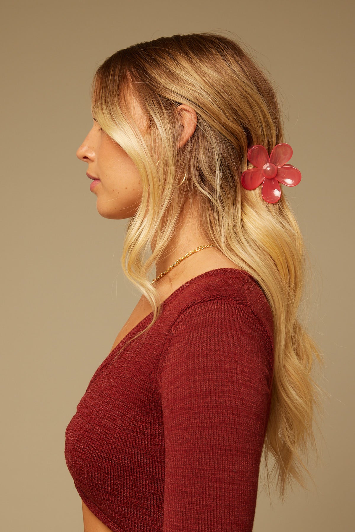 Token Large Flower Hair Claw Pink