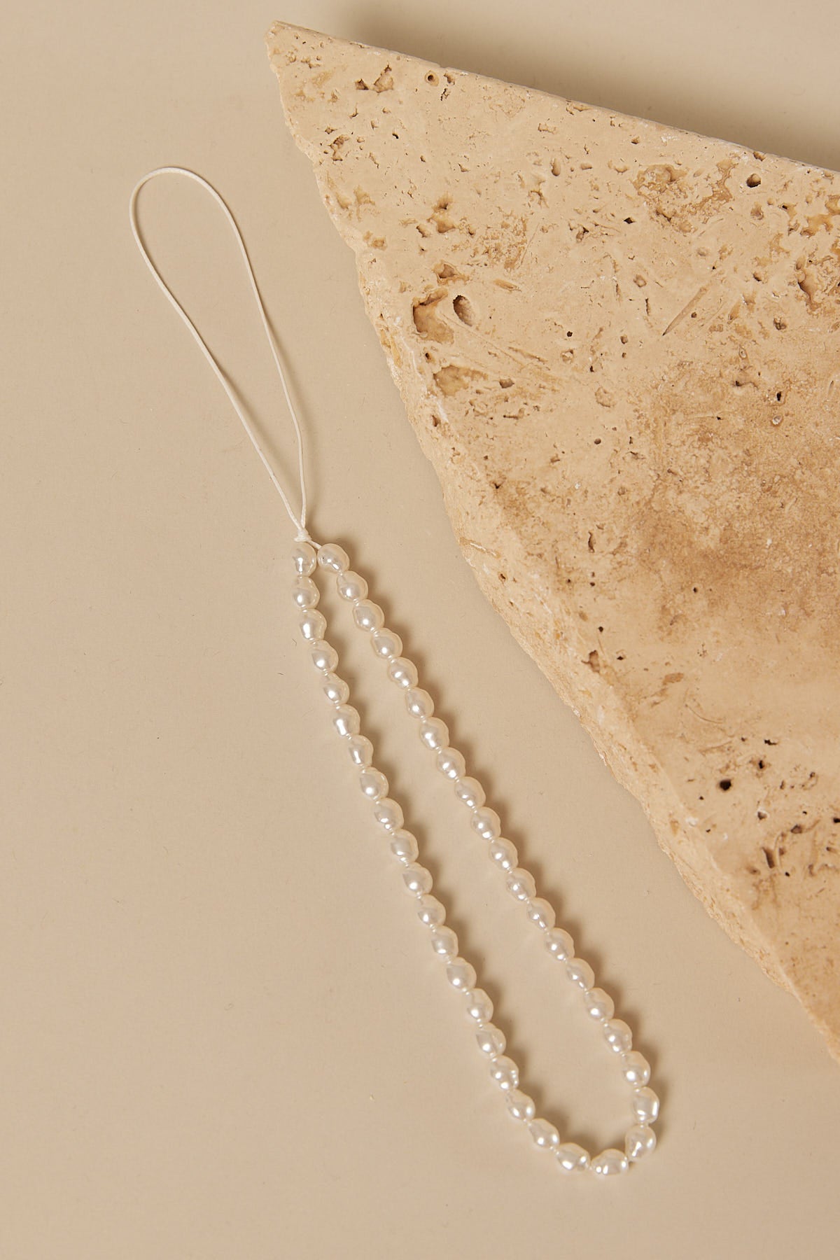 Perfect Stranger Pearl Me Up Phone Charm White