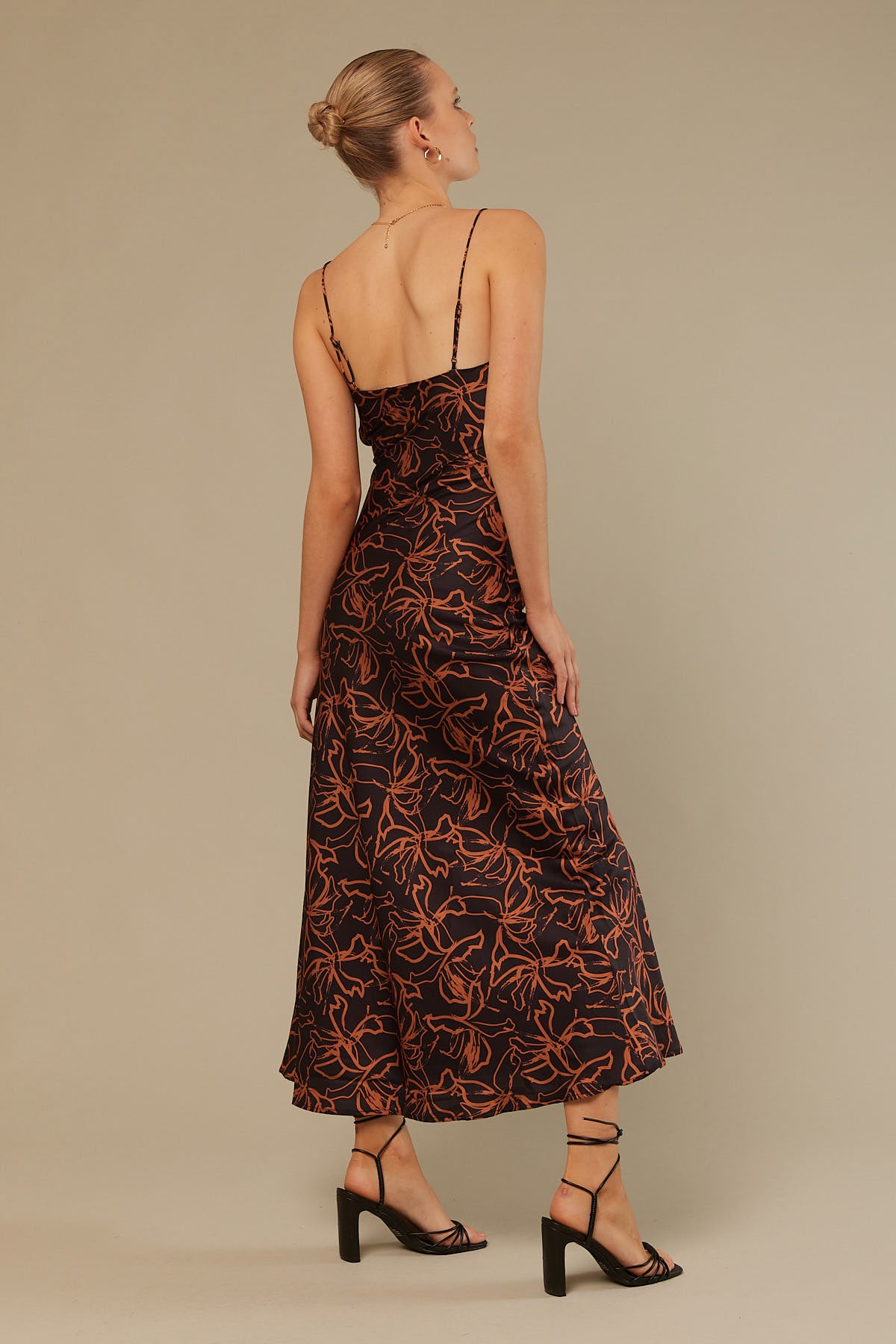 Perfect Stranger Wallflower Satin Midi Black Print