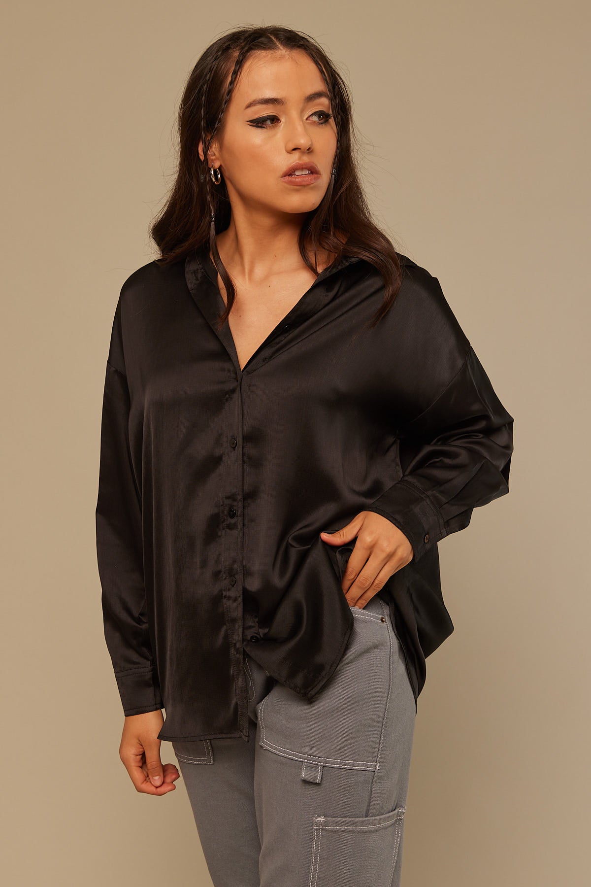 Perfect Stranger Satin Oversized shirt Black