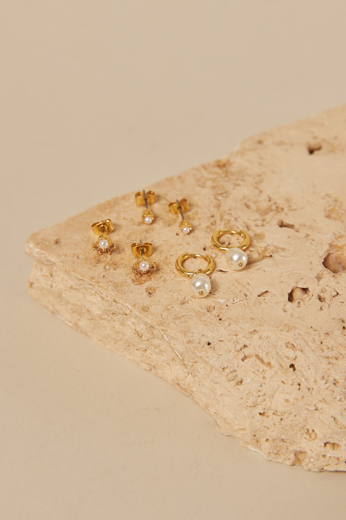 Perfect Stranger Pearl 6 Piece Plated Stud Pack 18K Gold Plated