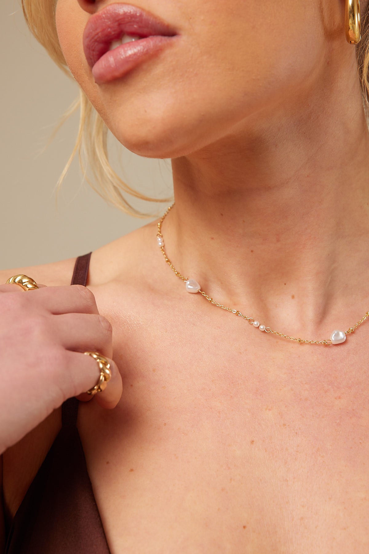 Perfect Stranger Scattered Pearl Necklace 18K Gold Plated