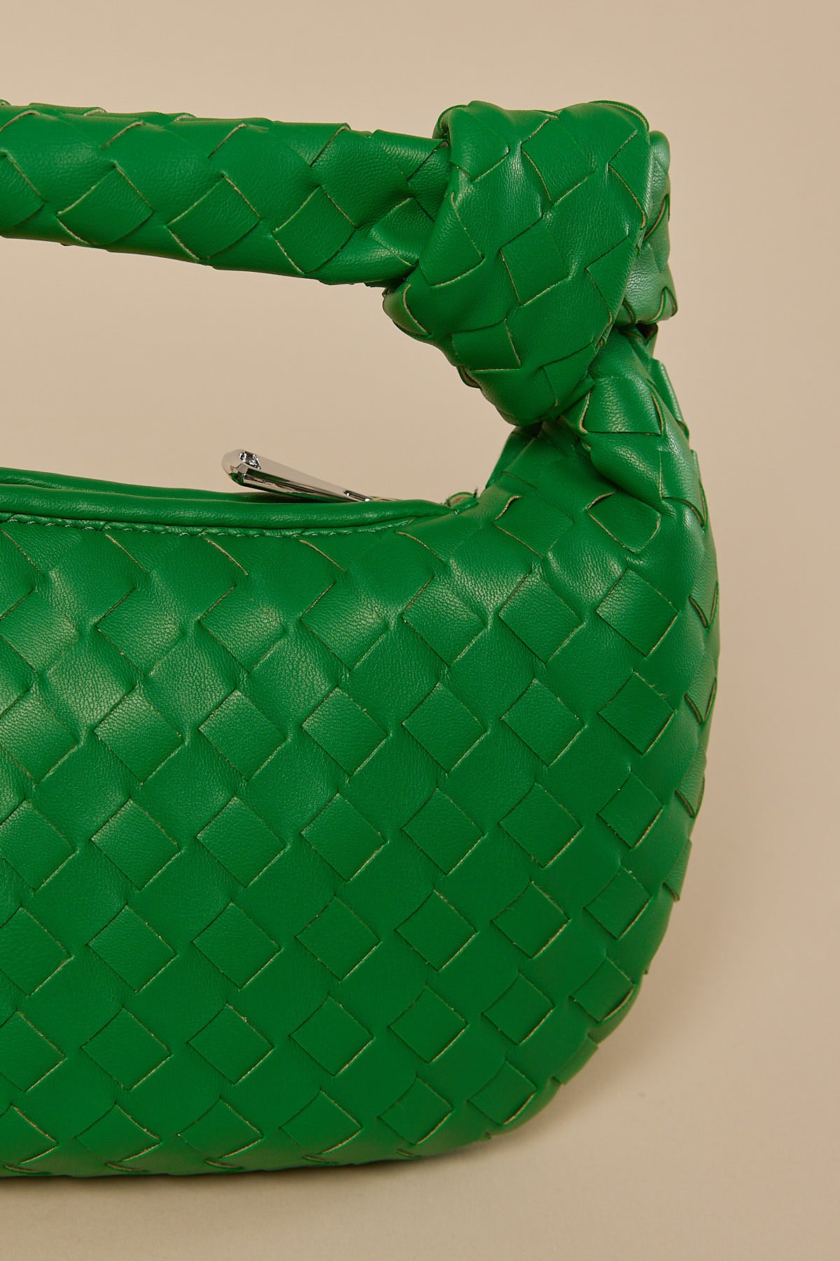 Therapy Chameleon Green