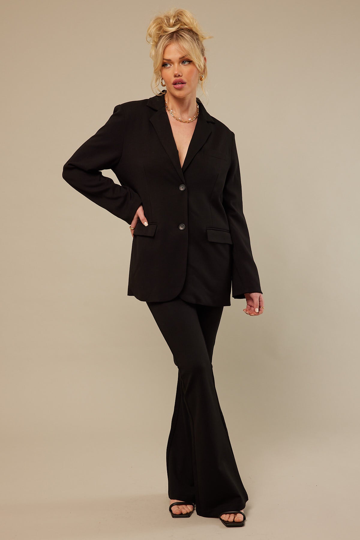 Perfect Stranger Staple Blazer Black