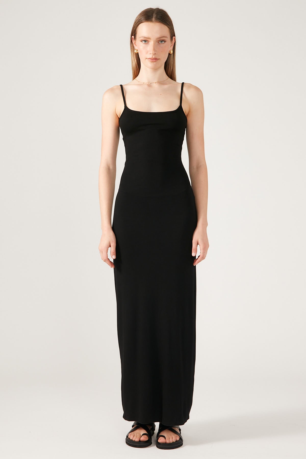 Perfect Stranger Back to Simple Maxi Dress Black