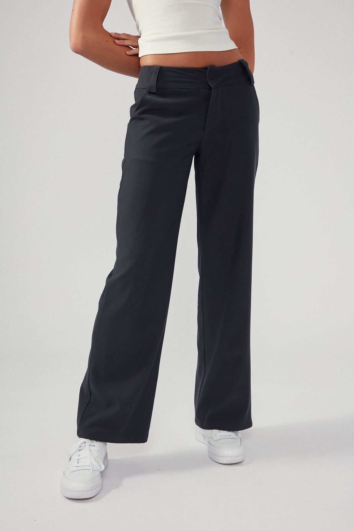 Perfect Stranger Coco Low Rise Pant Charcoal