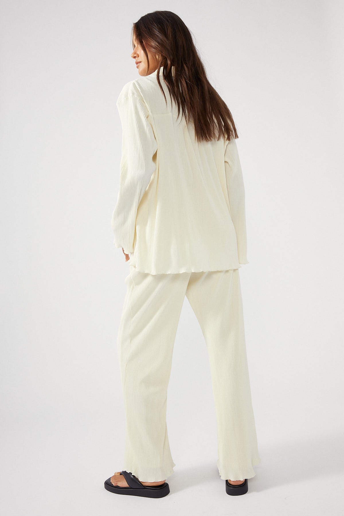 Perfect Stranger Plisse Pant Cream