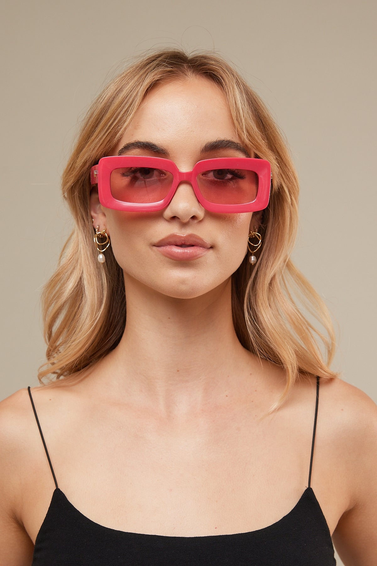 Peta + Jain Blurred Raspberry Rose