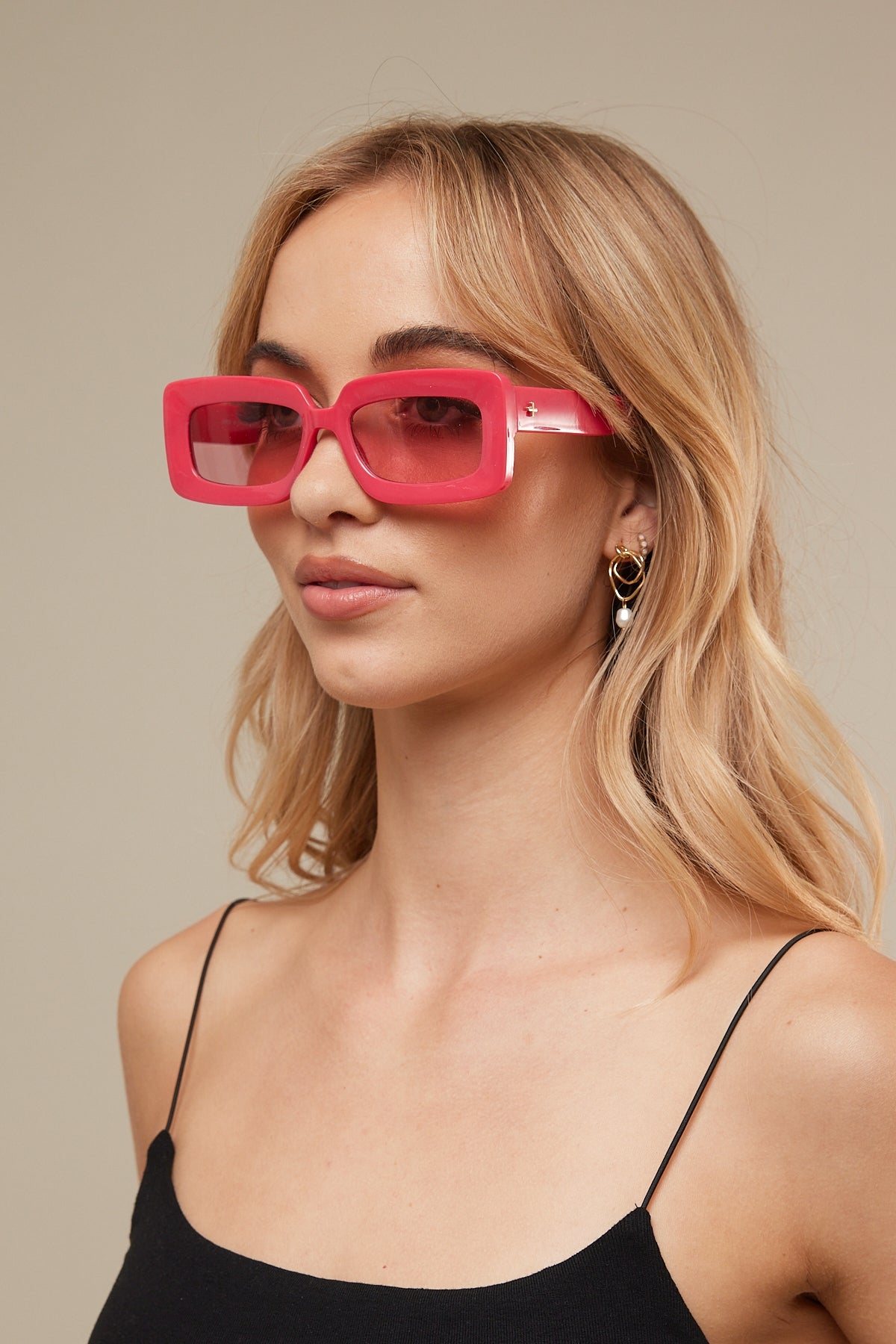 Peta + Jain Blurred Raspberry Rose