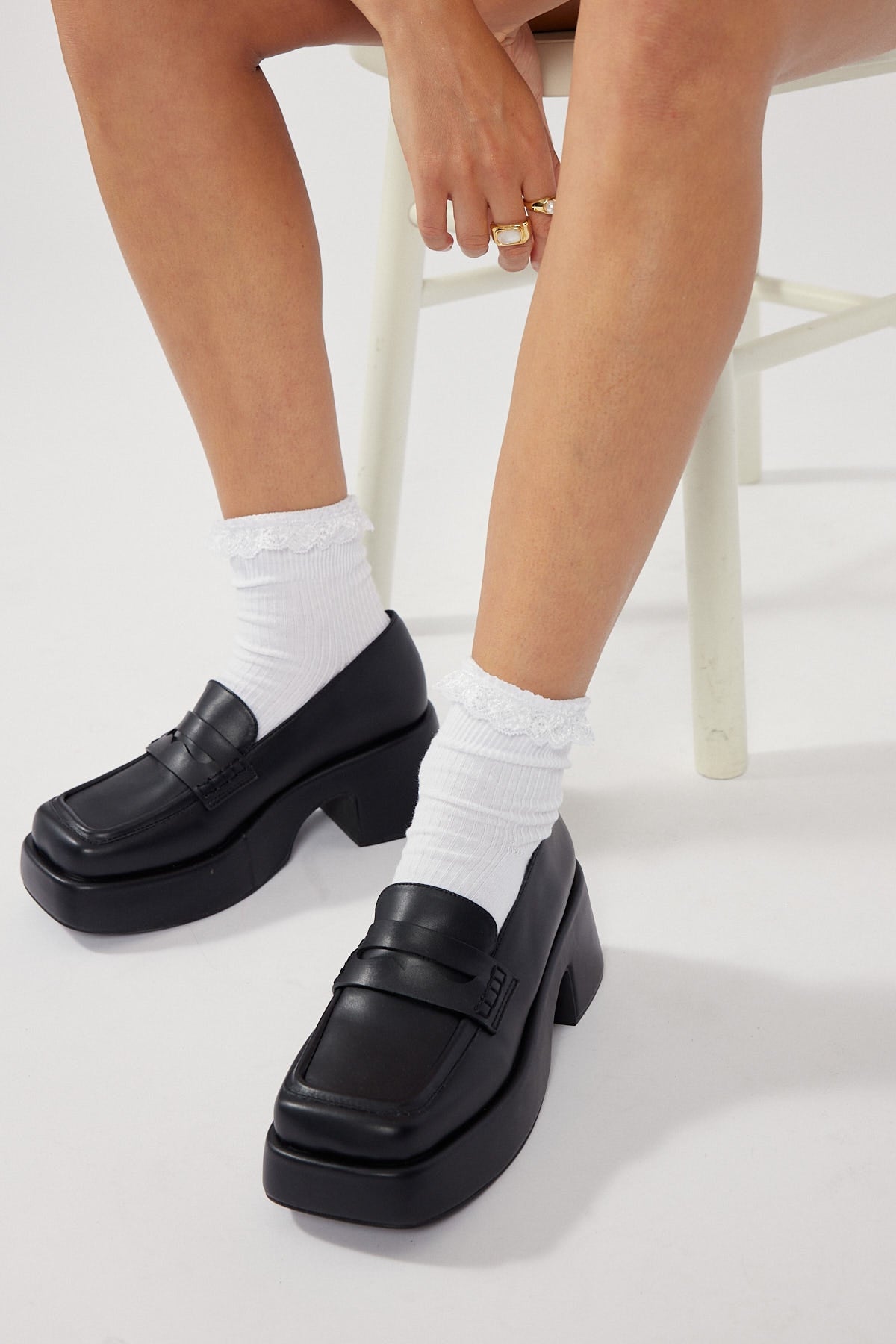 Therapy Rustica Black