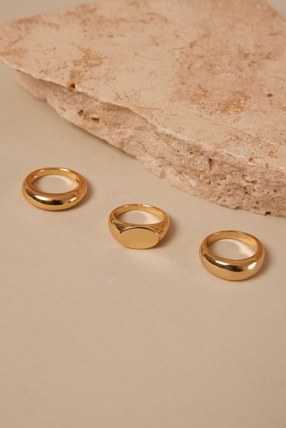 Perfect Stranger Chunky Signet Plated Ring Pack 18K Gold Plated