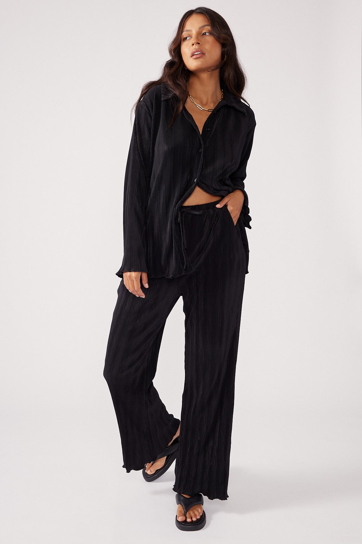 Perfect Stranger Plisse Pant Black