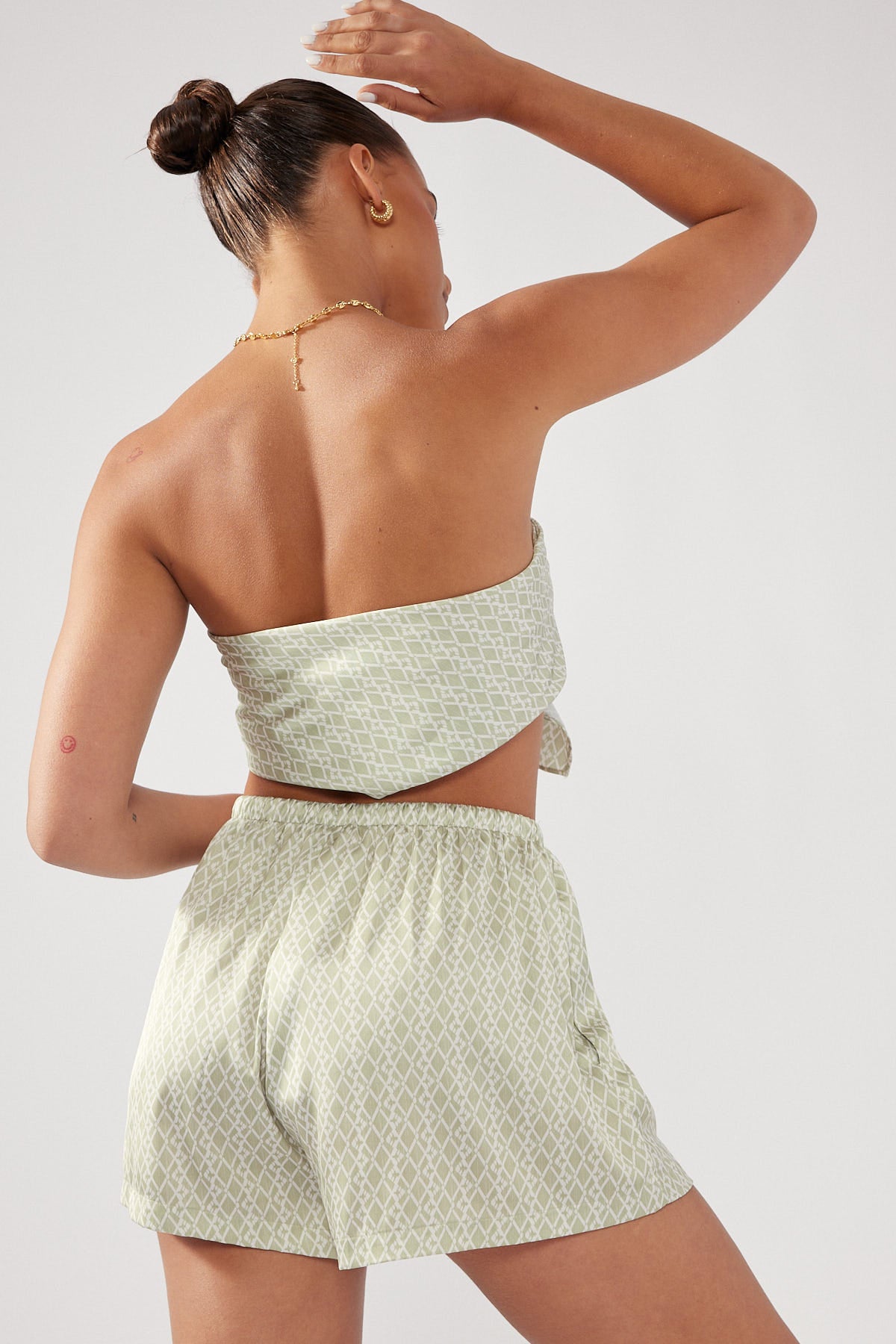 Perfect Stranger Sereno Printed Short Green Print