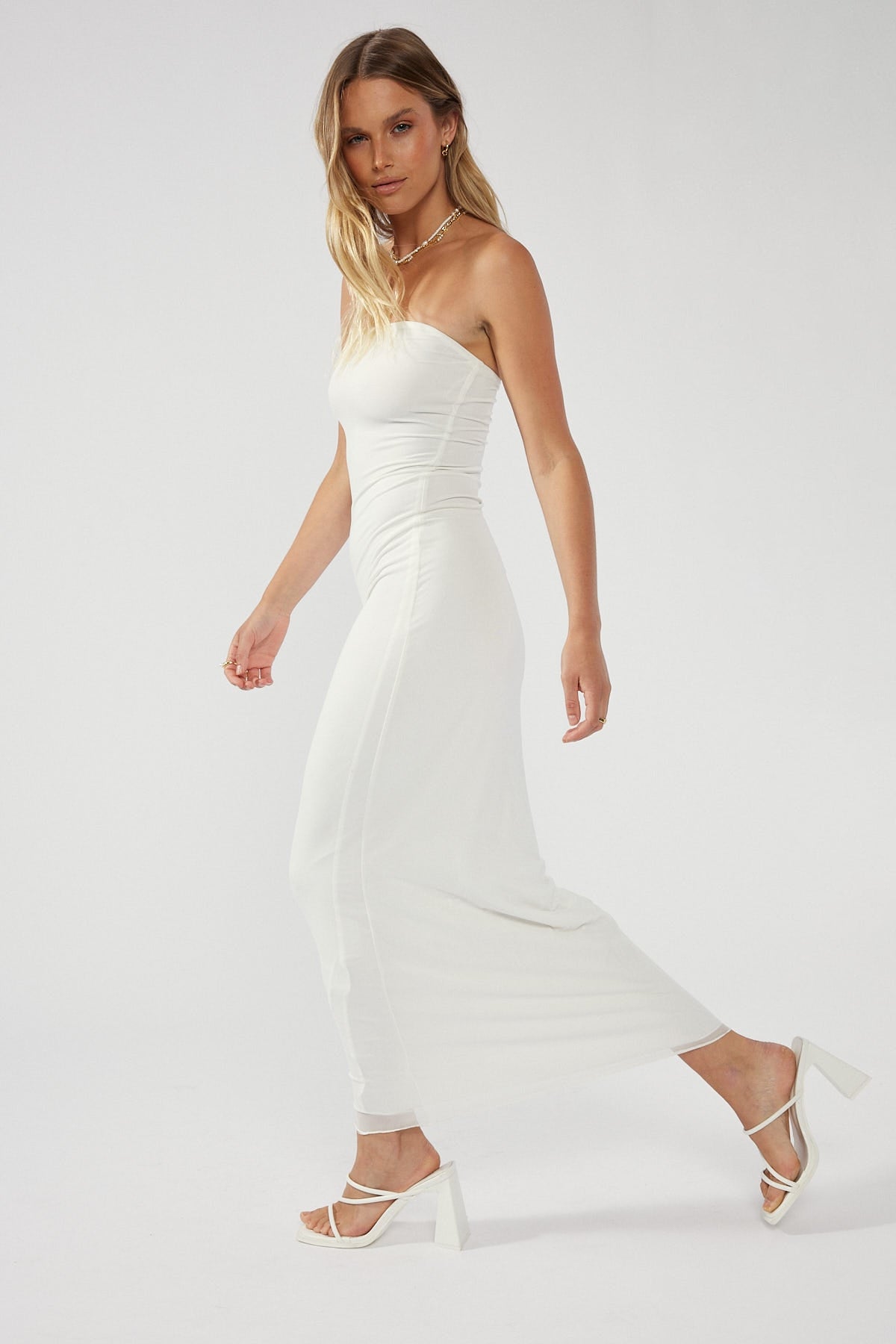 Perfect Stranger Momentous Strapless Midi Dress White