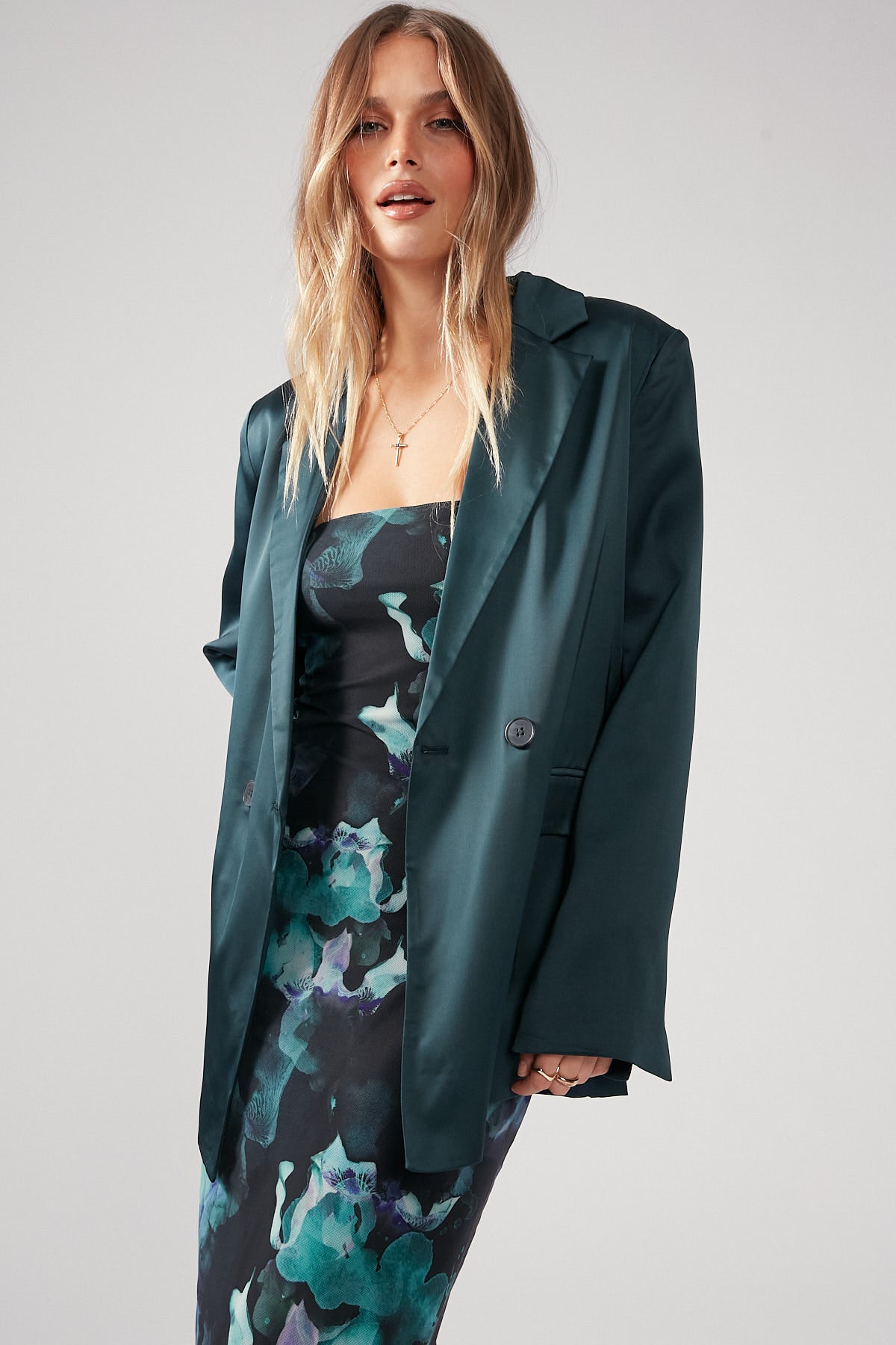 Perfect Stranger Satin Blazer Green