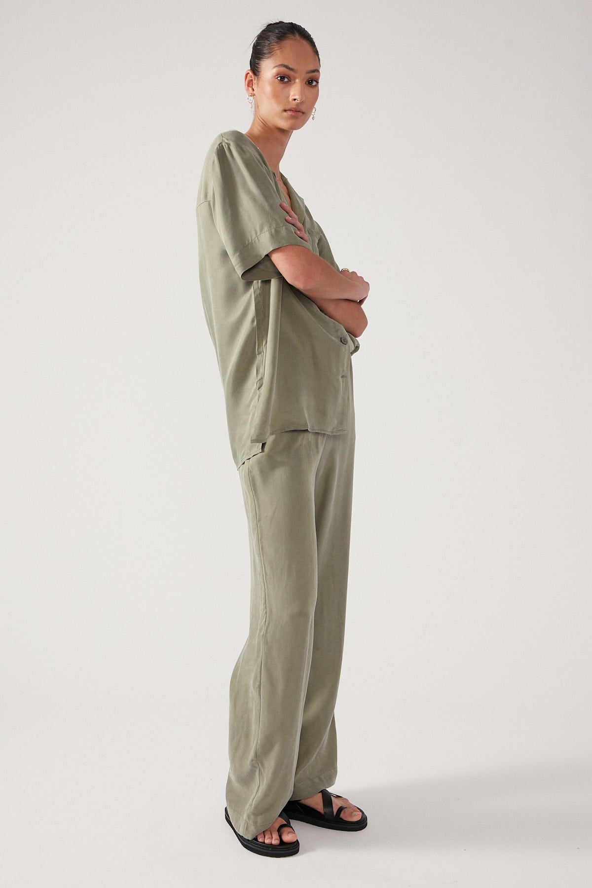 Perfect Stranger Ace Cupro Pant Sage