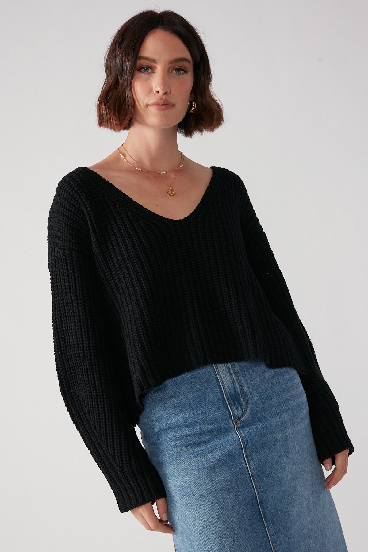 Perfect Stranger V-Neck Slouch Jumper Black