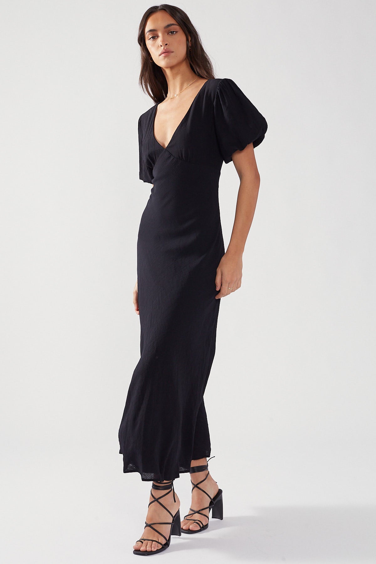 Perfect Stranger Lakeside Midi Dress Black