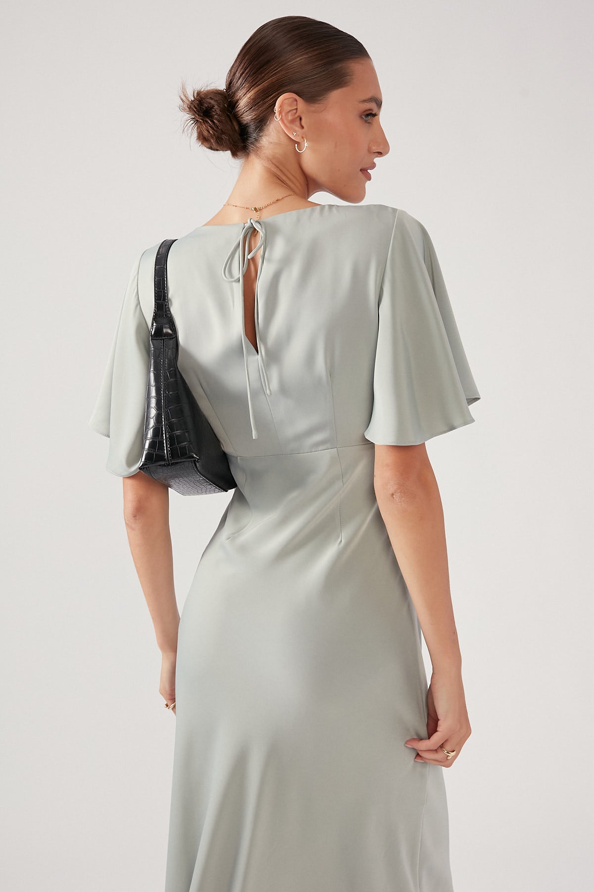 Perfect Stranger Juliet Midi Dress Sage