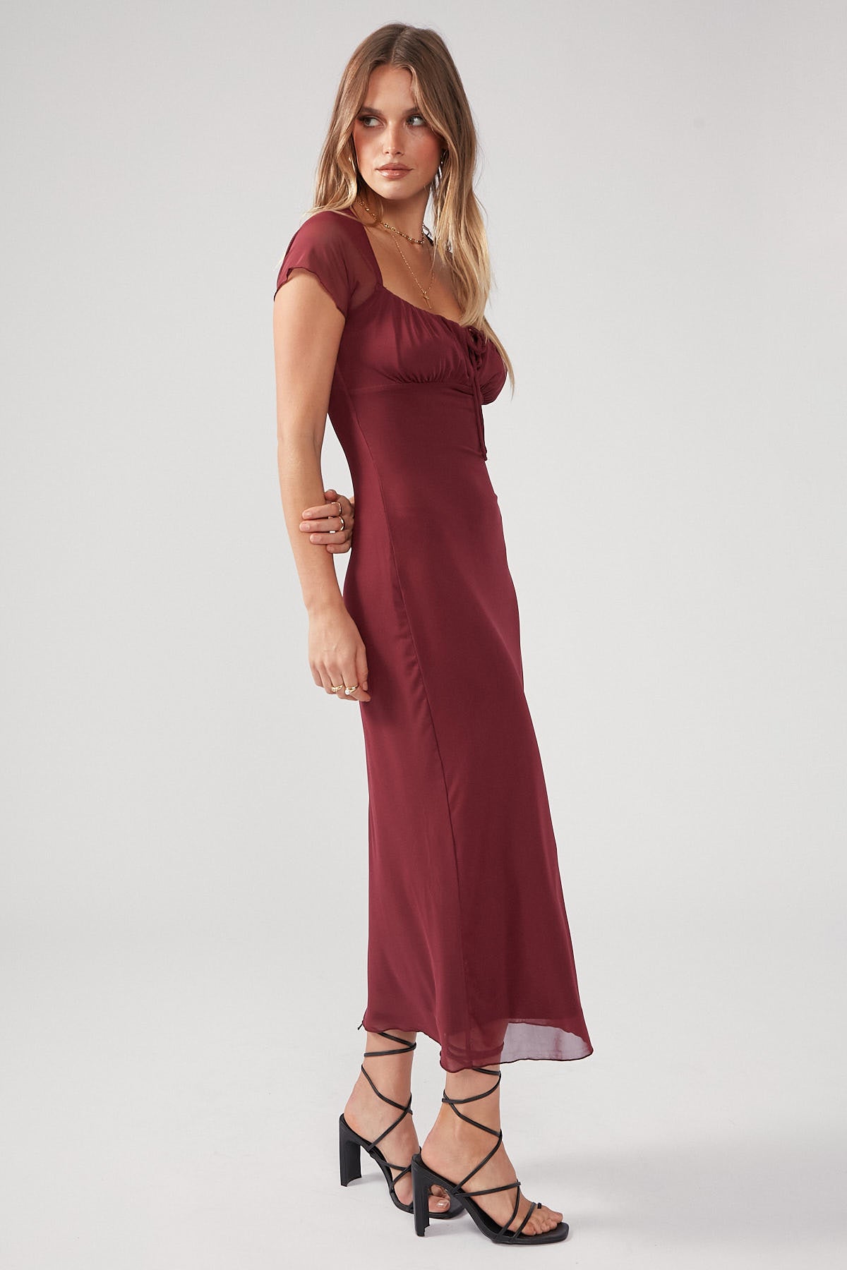Perfect Stranger Talisa Midi Dress Berry Red