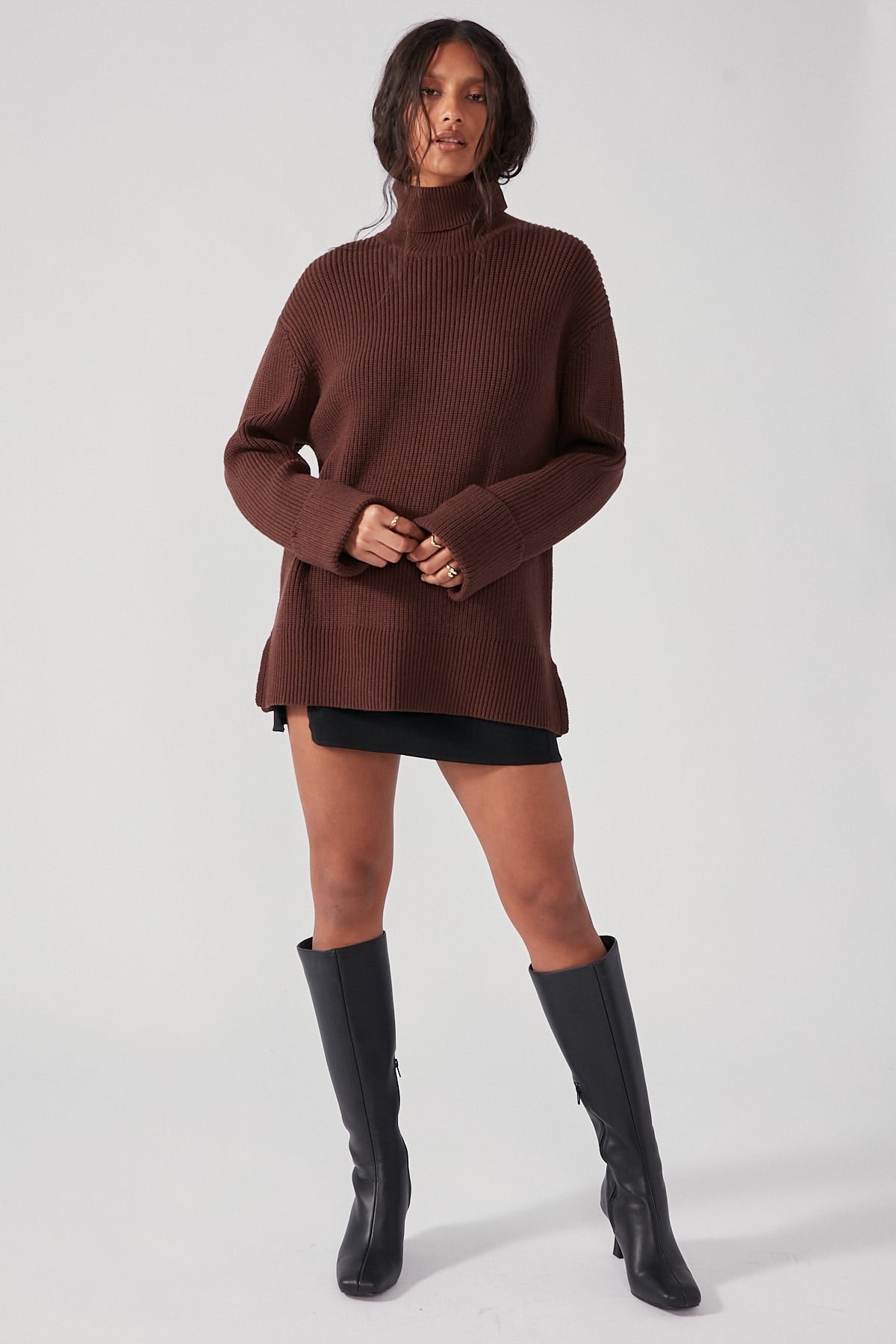 Perfect Stranger Oversized Cuffed Jumper Chocolate