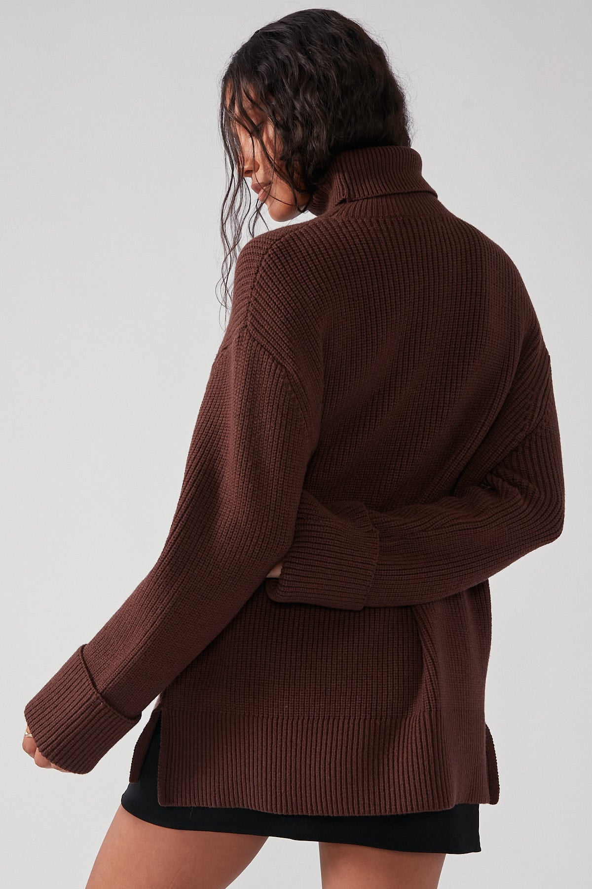 Perfect Stranger Oversized Cuffed Jumper Chocolate