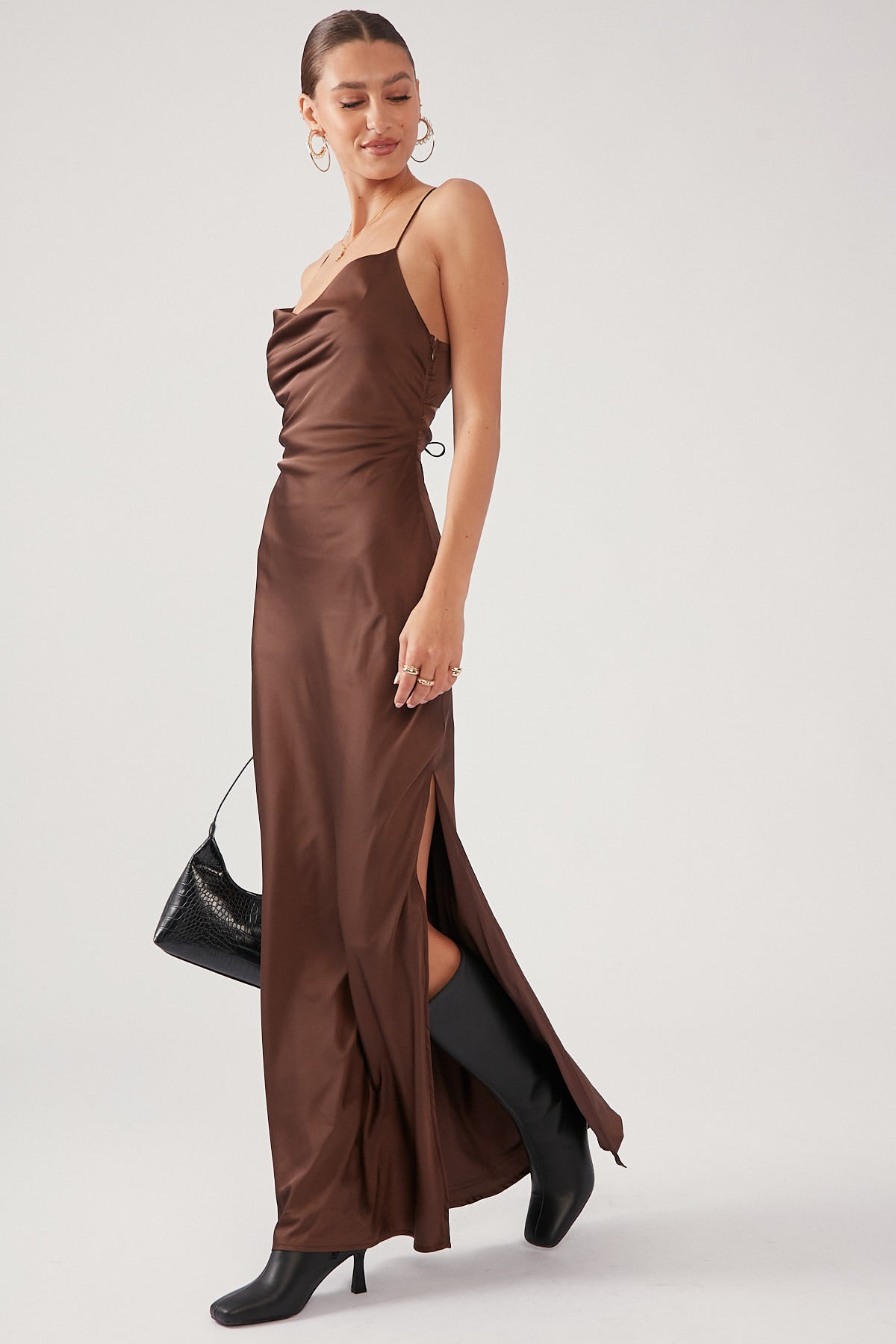 Perfect Stranger Evie Maxi Dress Brown