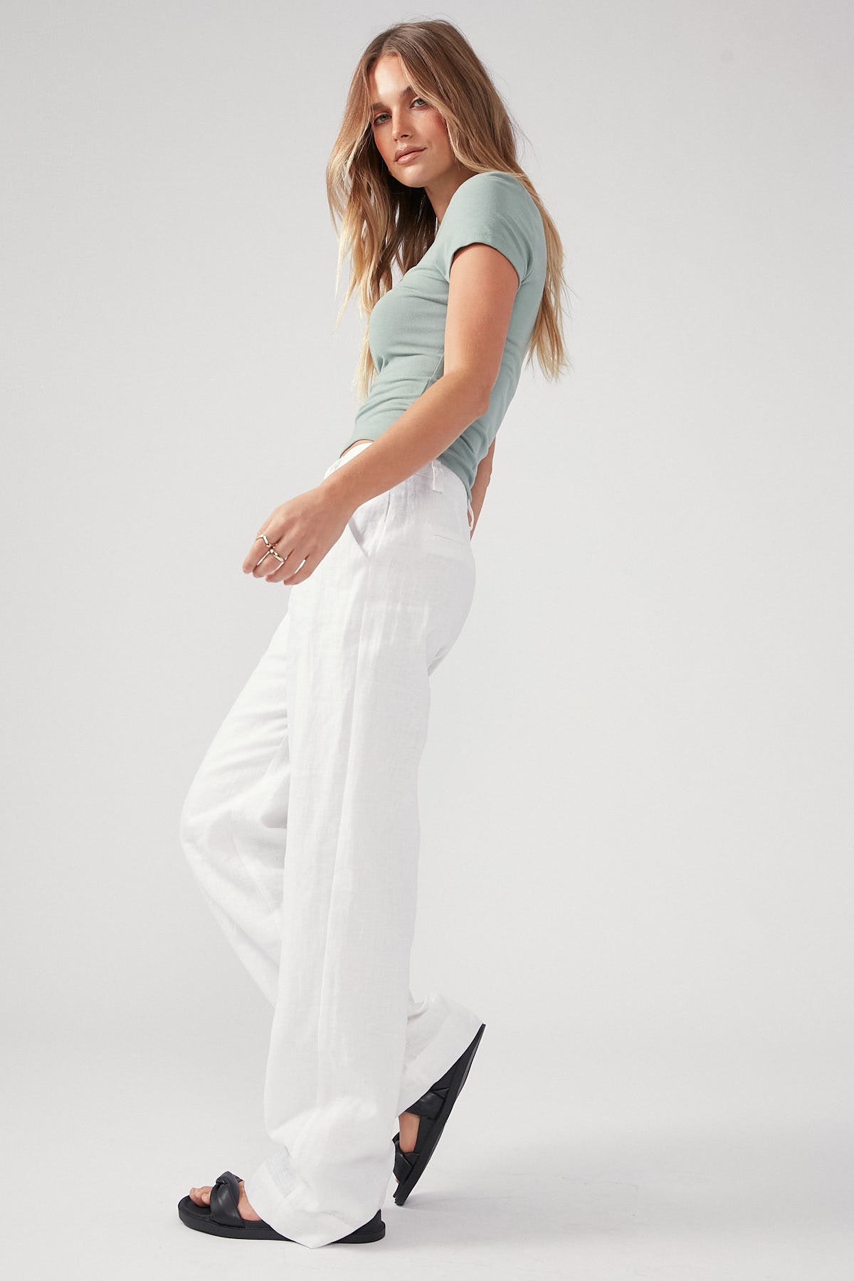 Perfect Stranger Tailored Linen Pant White