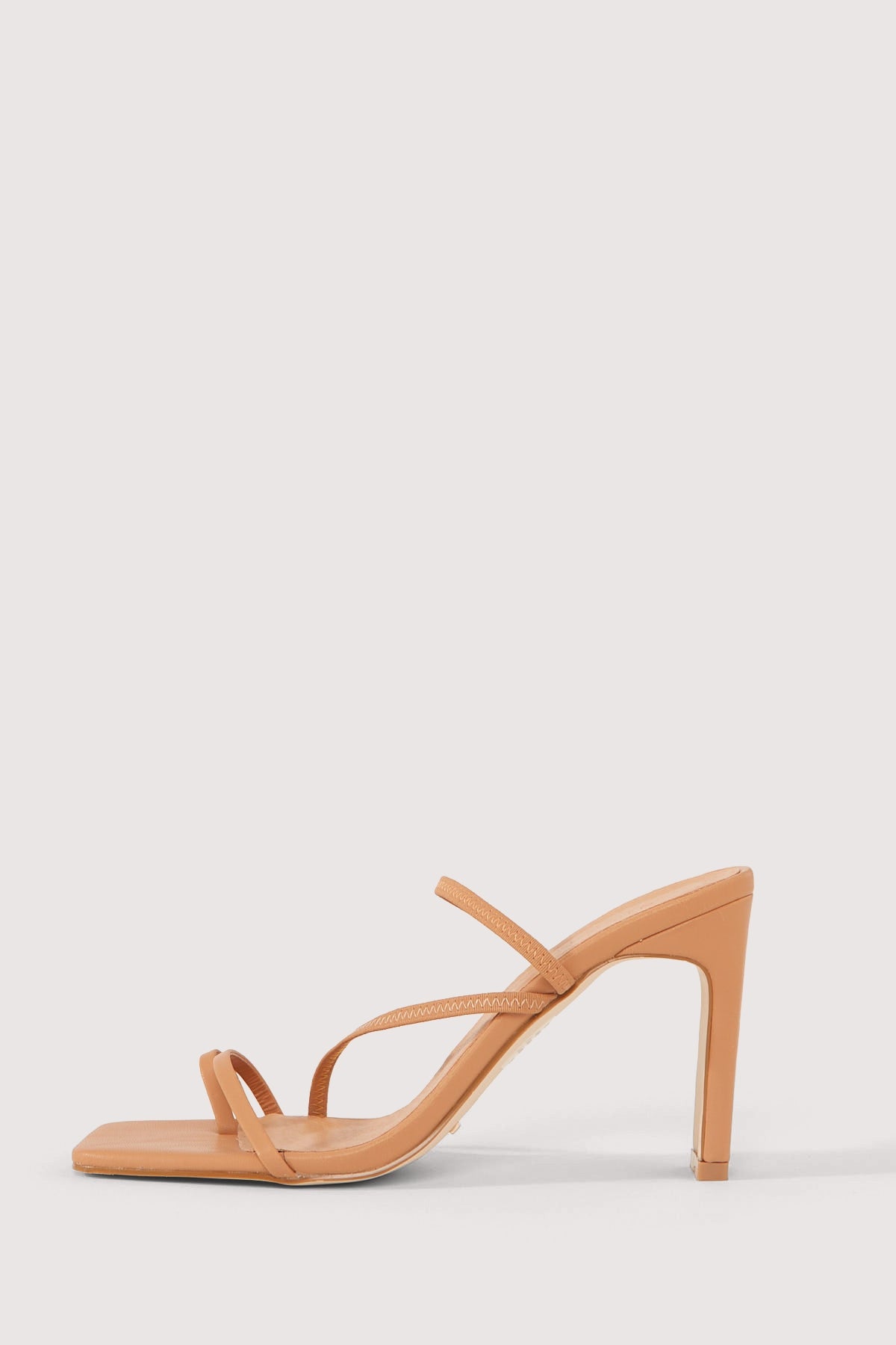Billini Reyna Sand