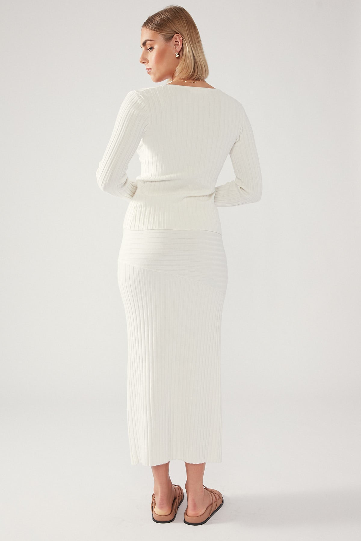 Perfect Stranger Amy Diagonal Knit Maxi Skirt White