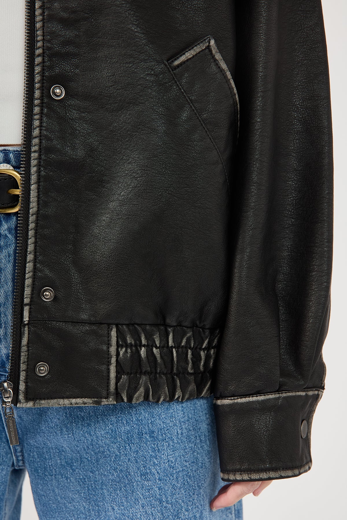 Perfect Stranger Washed Maxx PU Bomber Black