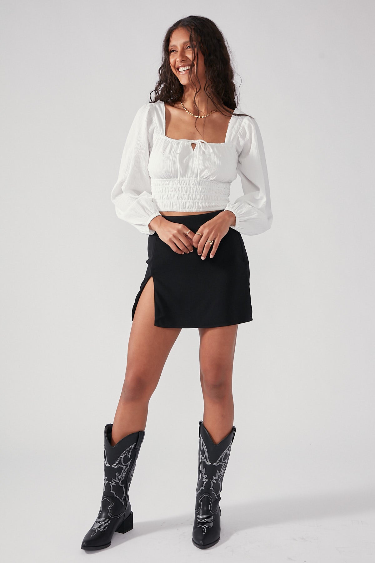 Perfect Stranger Cece Long Sleeve Top White