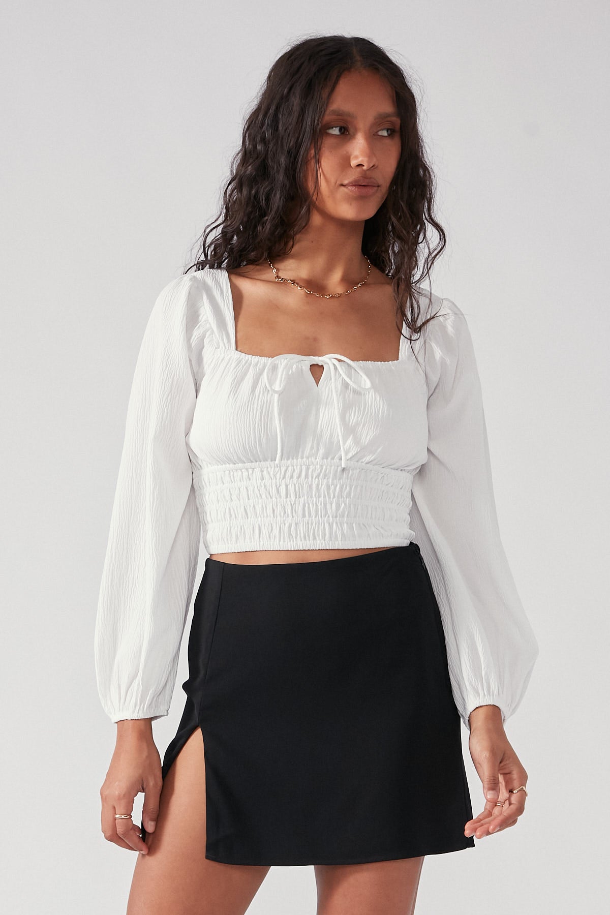 Perfect Stranger Cece Long Sleeve Top White