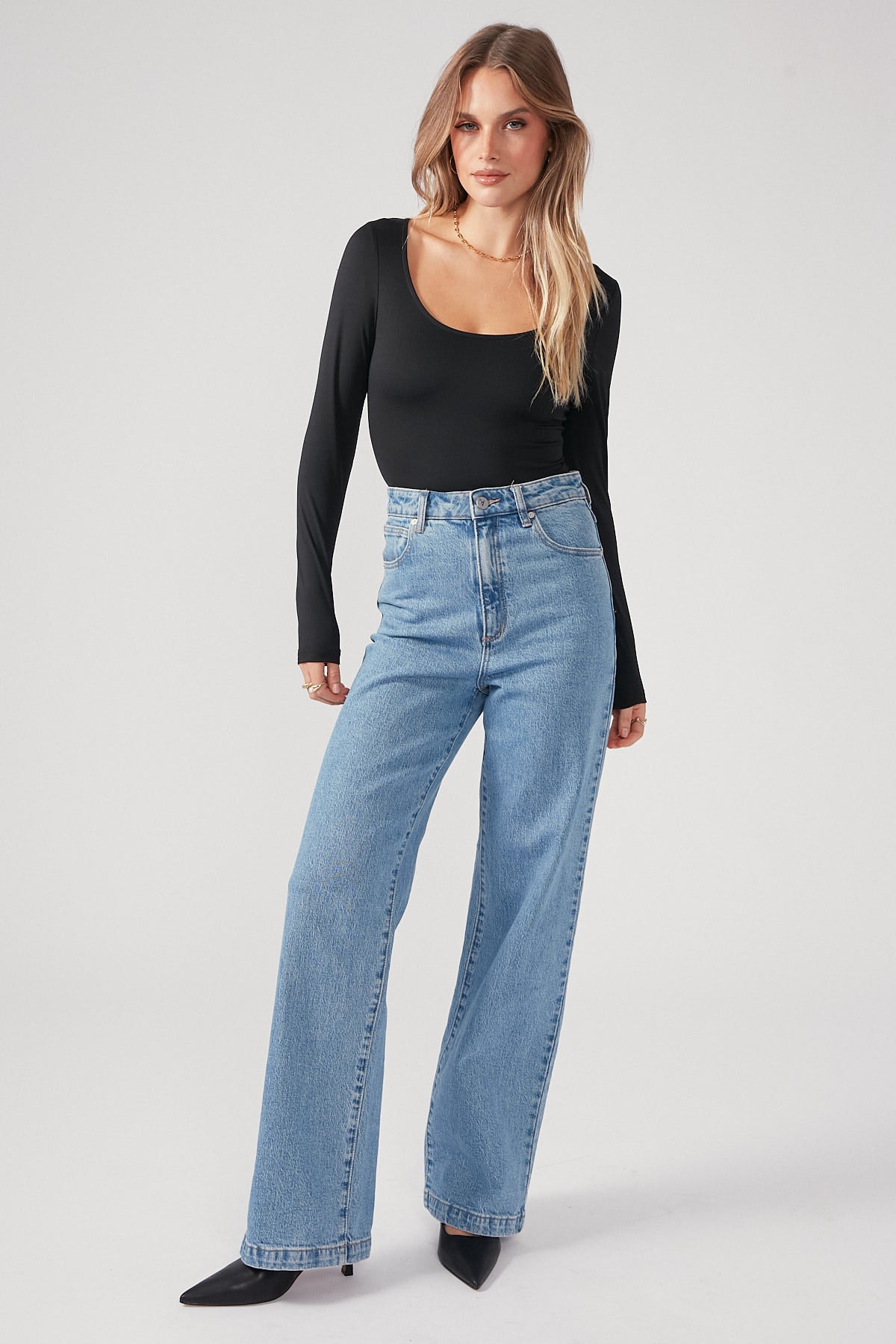 Perfect Stranger Scoop Neck Bodysuit Black